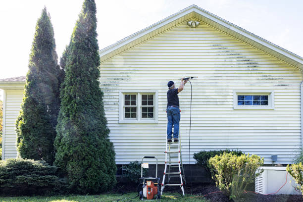 Best Animal Enclosure Cleaning  in Brecksville, OH